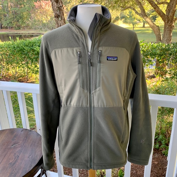 Patagonia Other - Patagonia R3 Rockwell Jacket. Alp. Large